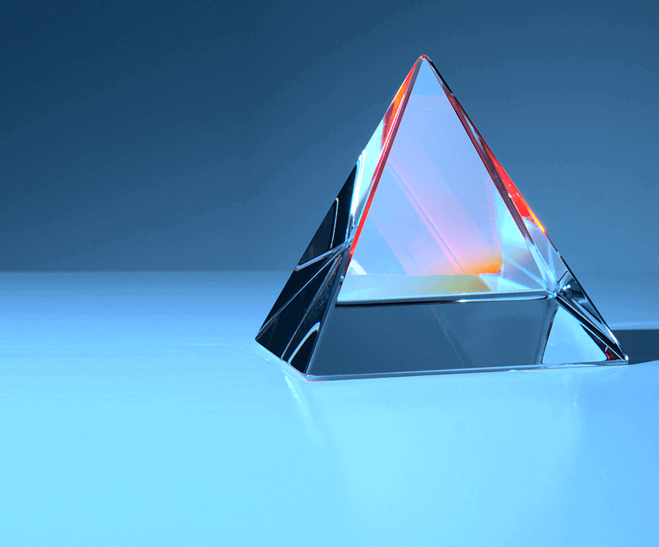 3D Glass Prism Pyramid